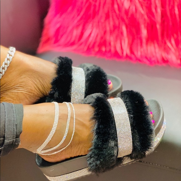 Rhinestone Furry Black slides - Picture 2 of 2